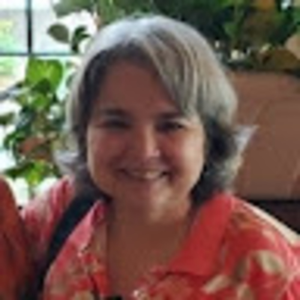 Meet your Posher, Laura